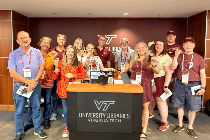 Alumni Weekend 2025 workshop participant group photo