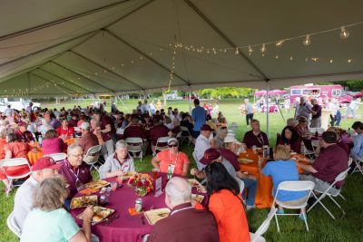 Alumni Weekend 2025 Dinner on the Drillfield