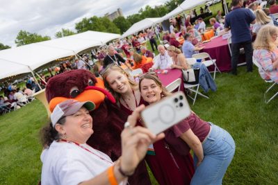 Alumni Weekend 2025 Dinner on the Drillfield