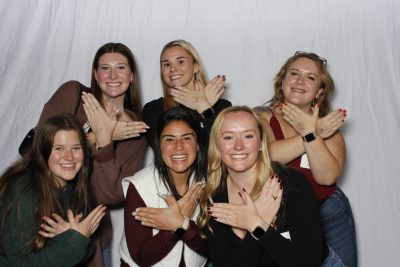 Young alumni happy hour at Hokie House